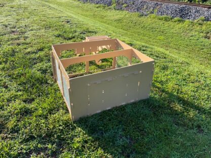 Snap Lock Coop Stand With Stairs - Image 4