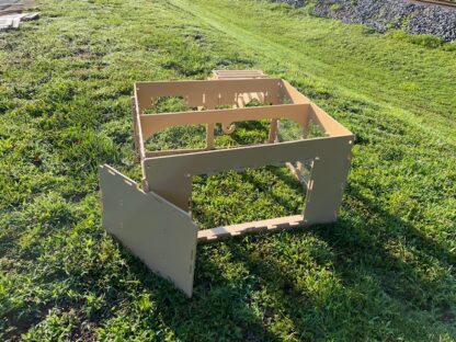 Snap Lock Coop Stand With Stairs - Image 3