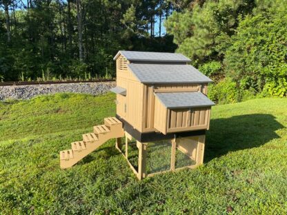 Snap Lock Coop Stand With Stairs - Image 2