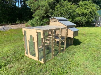 Snap Lock Chicken Coop Run